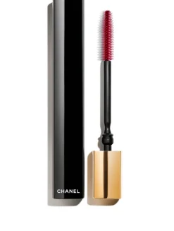 All-In-One Mascara: Volume, Length, Curl And Definition