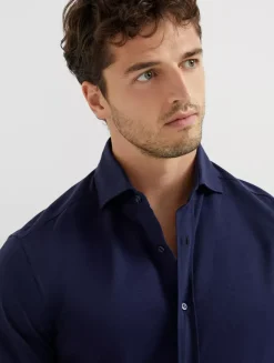 Basic Fit Shirt